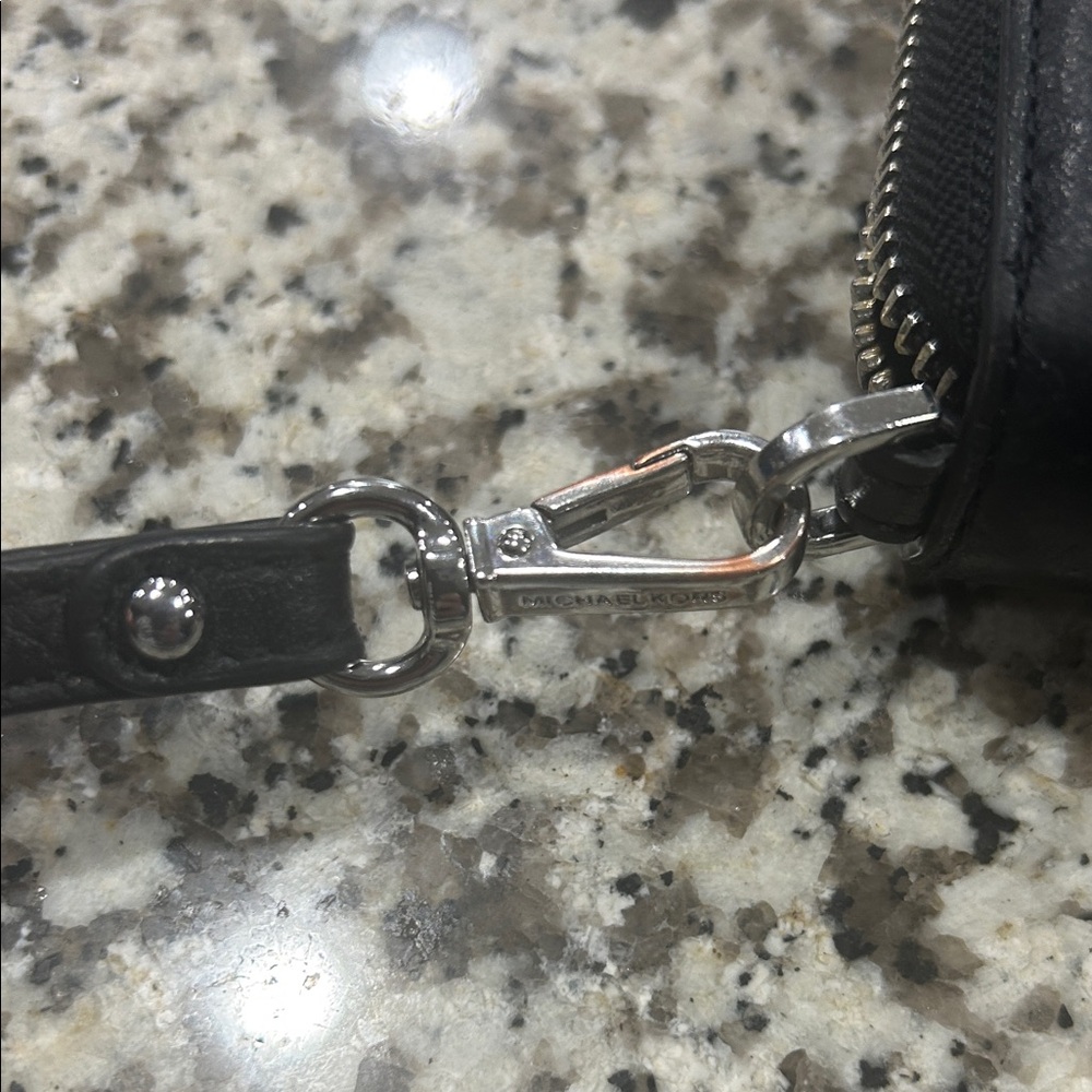 Michael Kors Black Wristlet Wallet - Picture 6 of 7
